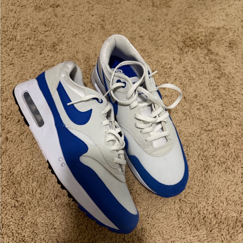Nike Air Max White and Blue Golf Shoes